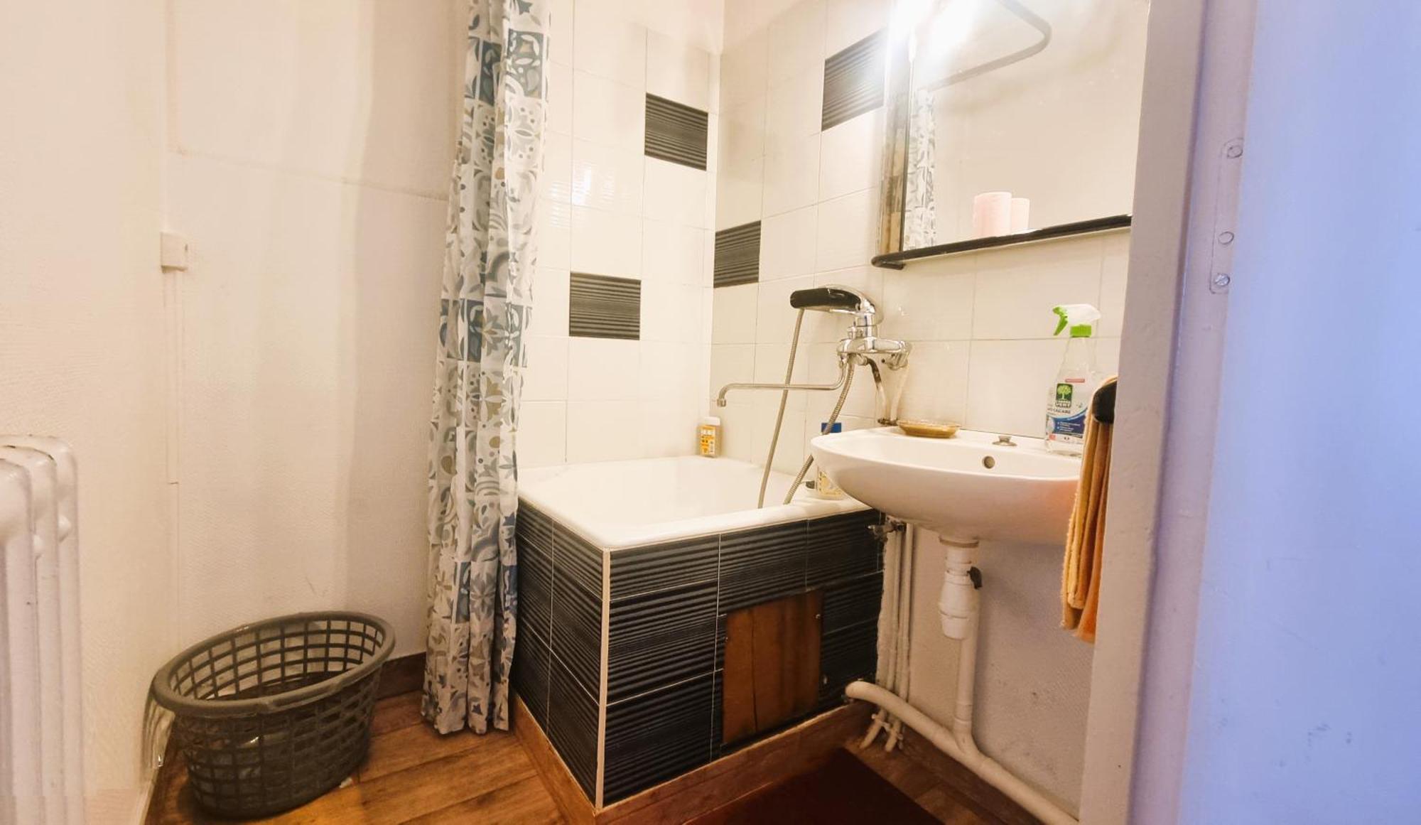 Apartment Entier De 40 M2 Proche Gare Auterive *