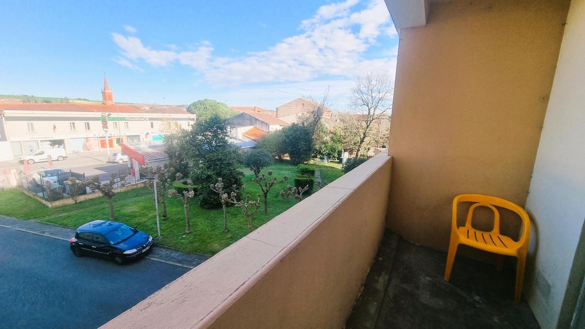 Apartment Entier De 40 M2 Proche Gare Auterive *